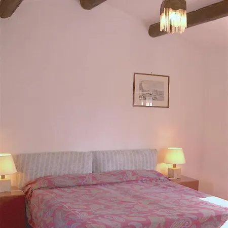 别墅 Casa Dei Salici 巴多利诺